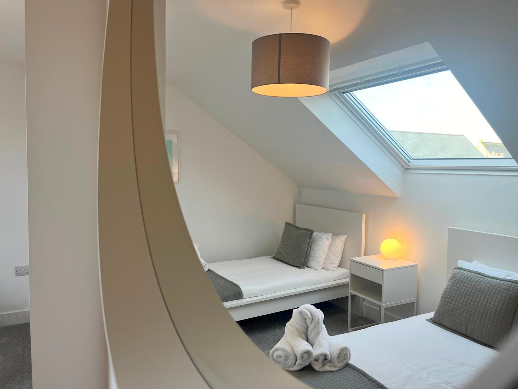 Stunning Penthouse In Penzance "Amazing Sea Views"アパートメント エクステリア 写真